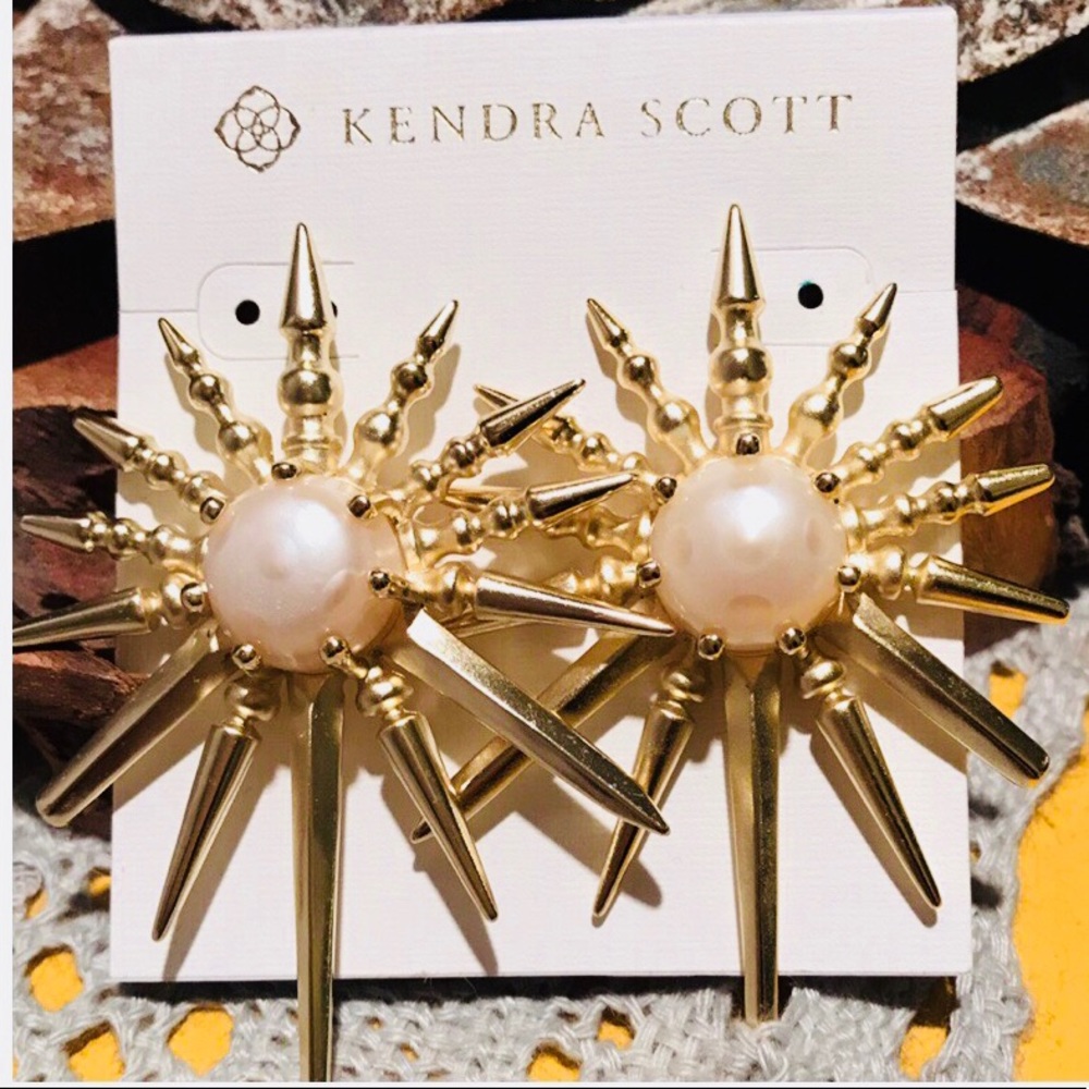 Kendra Scott Sayer earrings